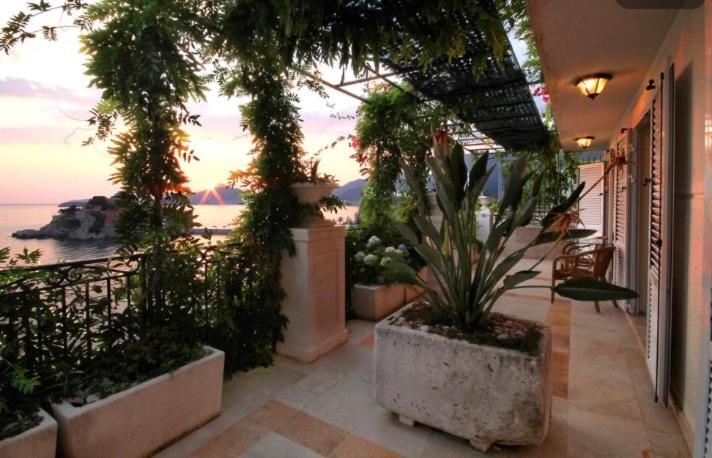 Apartments St Stefan Свети-Стефан Экстерьер фото